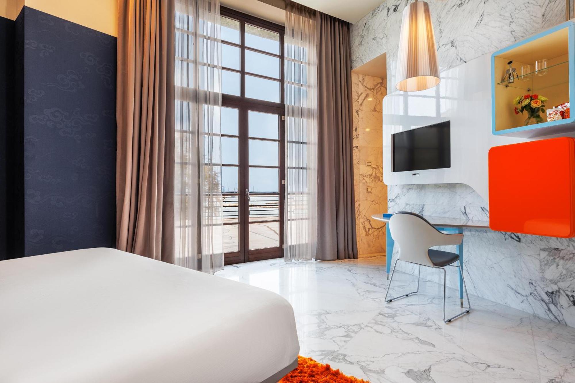 Jr Hotels Bari Grande Albergo Delle Nazioni Ngoại thất bức ảnh Deluxe room