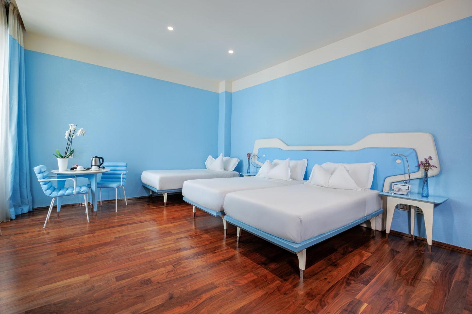 Jr Hotels Bari Grande Albergo Delle Nazioni Ngoại thất bức ảnh Deluxe Room